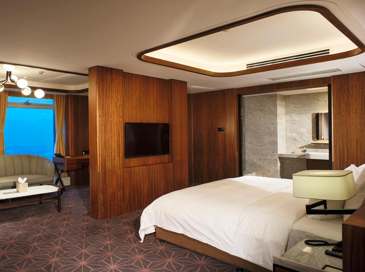 Chongqing The Lotus Hotel Extérieur photo