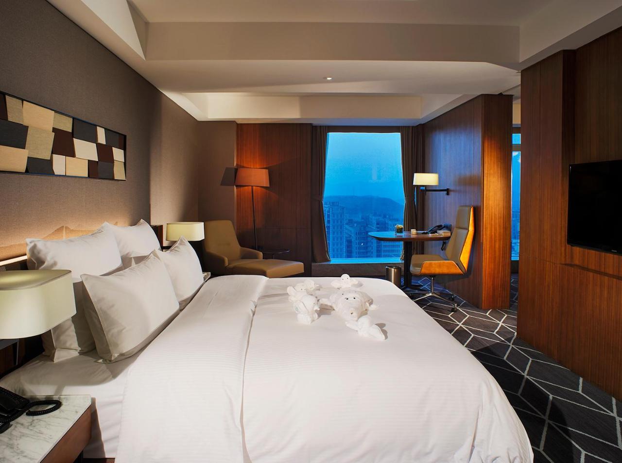Chongqing The Lotus Hotel Extérieur photo